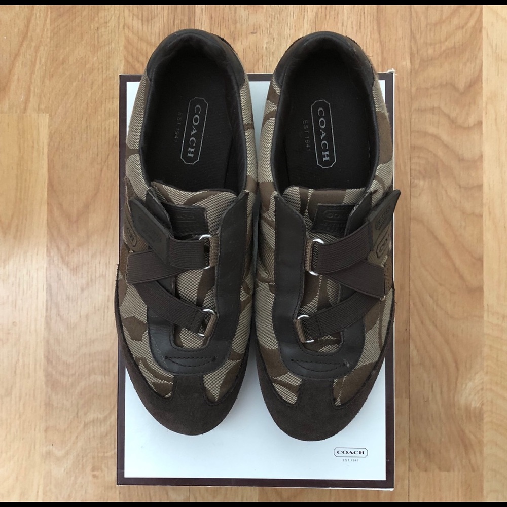 COACH Kyrie Sneakers, size 8.5